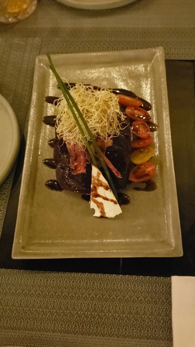 Lucky 23 Restaurant gallery 3