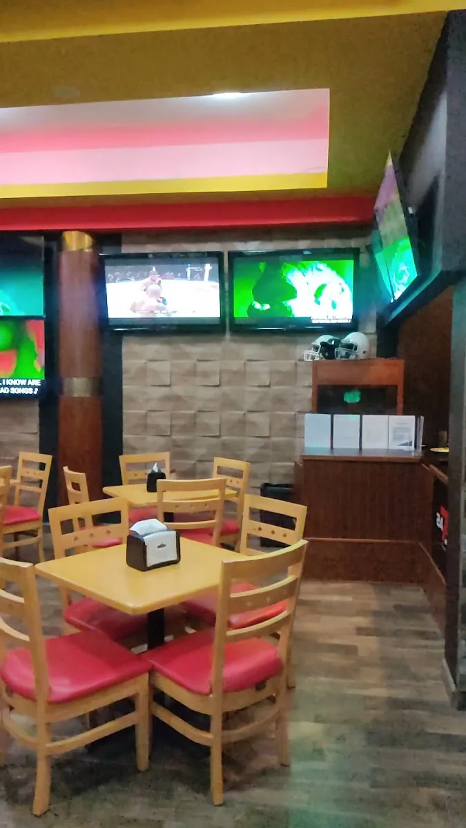 Red Wings Salamanca gallery 2