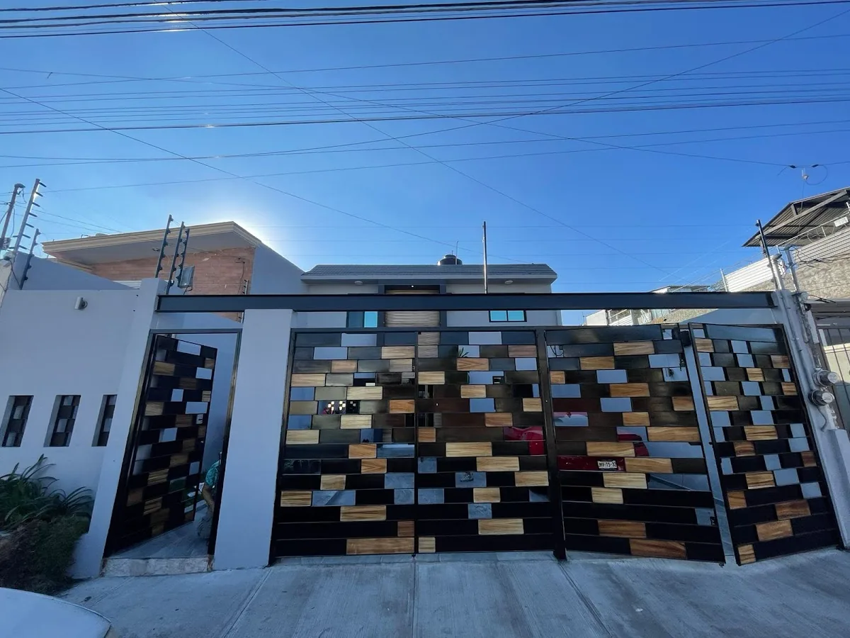MiChelita 811 — Av. La Tijera 811, Los Tulipanes, 45647 La Tijera, Jal., Mexico
