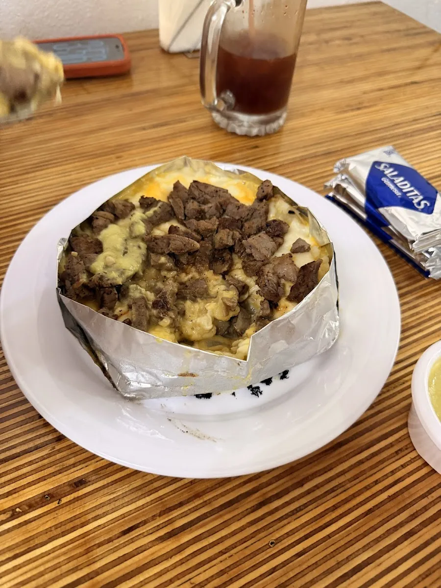 Bar los Compadres — 67144, Guerra, 67144 Guadalupe, N.L., Mexico