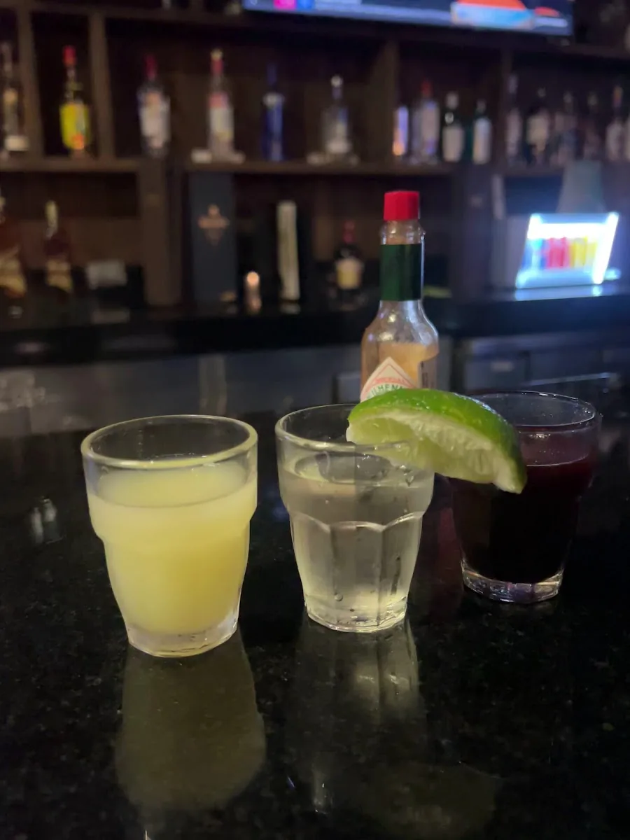 Xtra Time Sports Bar gallery 2