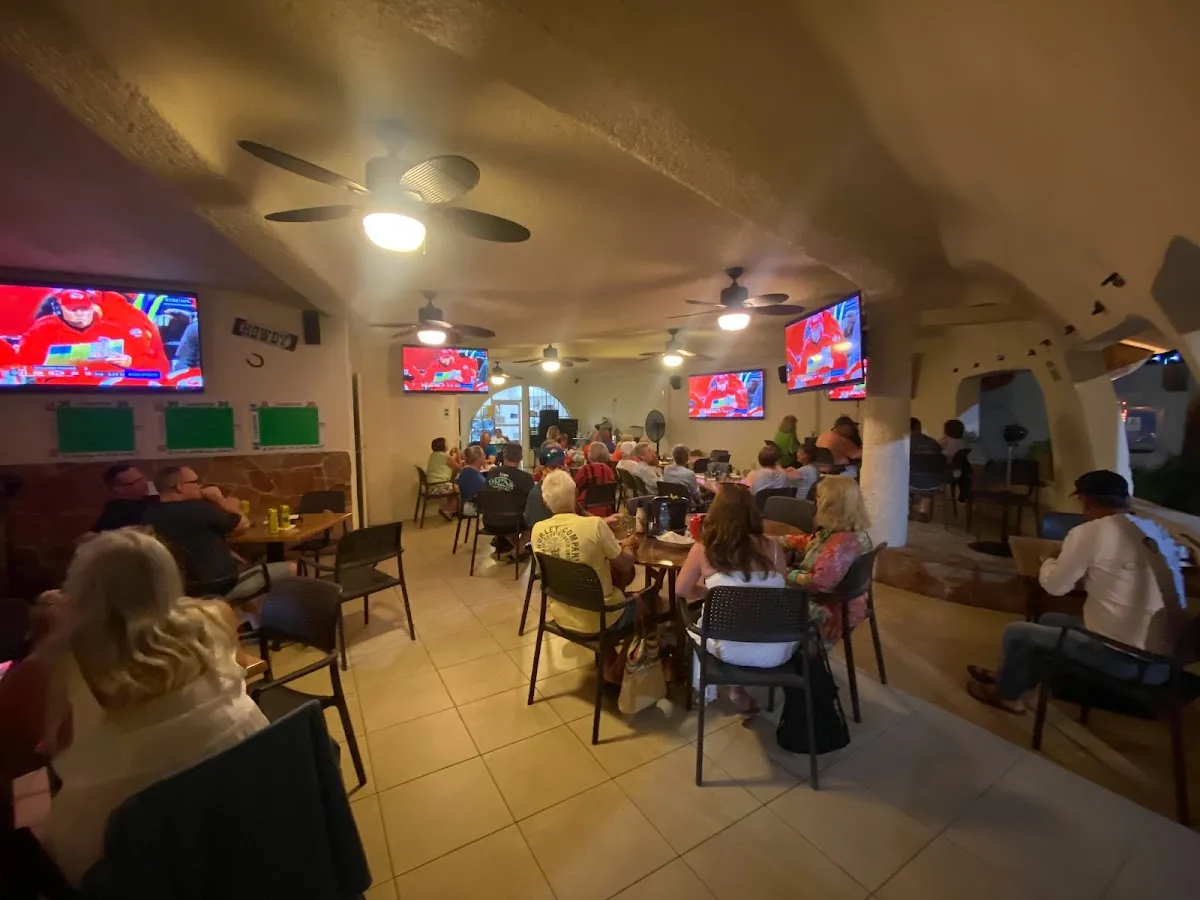 Jaxbar gallery 2