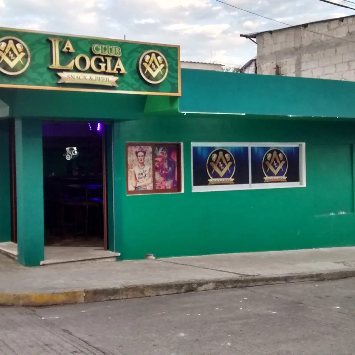 Club La Logia — Nte. 16 94, Emiliano Zapata Nte., 94320 Orizaba, Ver., Mexico