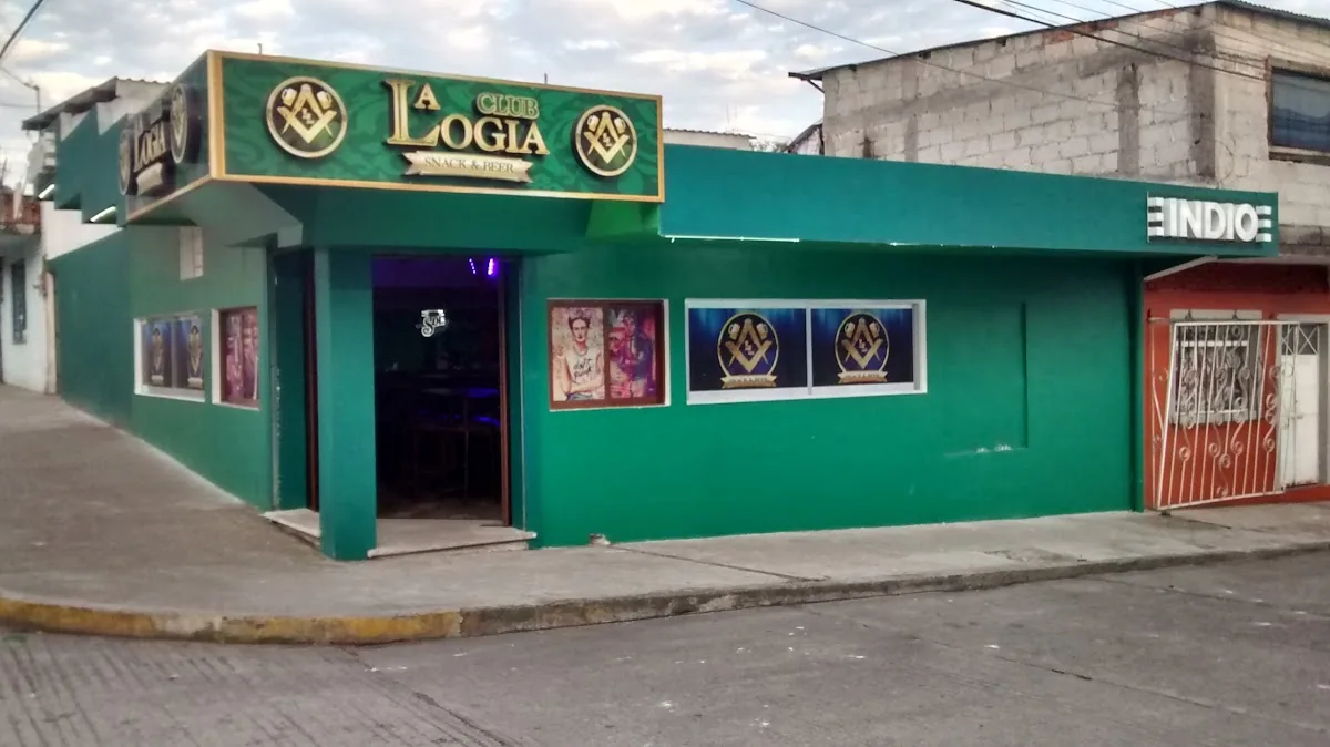 Club La Logia gallery 2