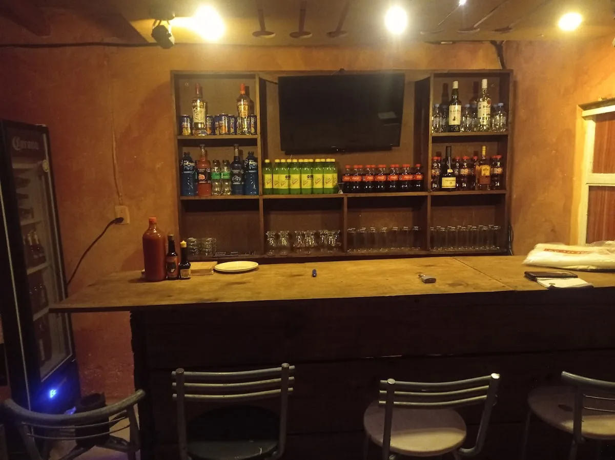 La cantinita Snaks & Beer D’ lara gallery 3