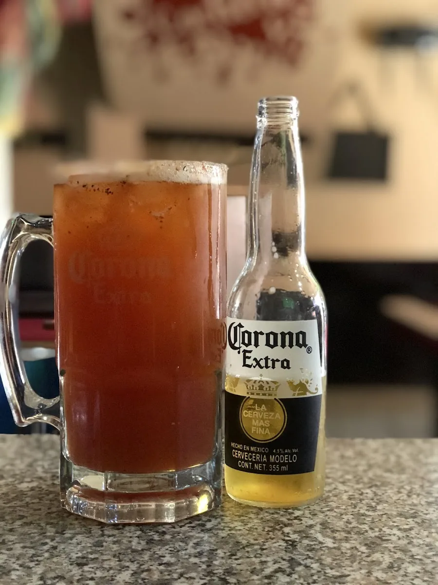 La cochera billar & drinks gallery 3