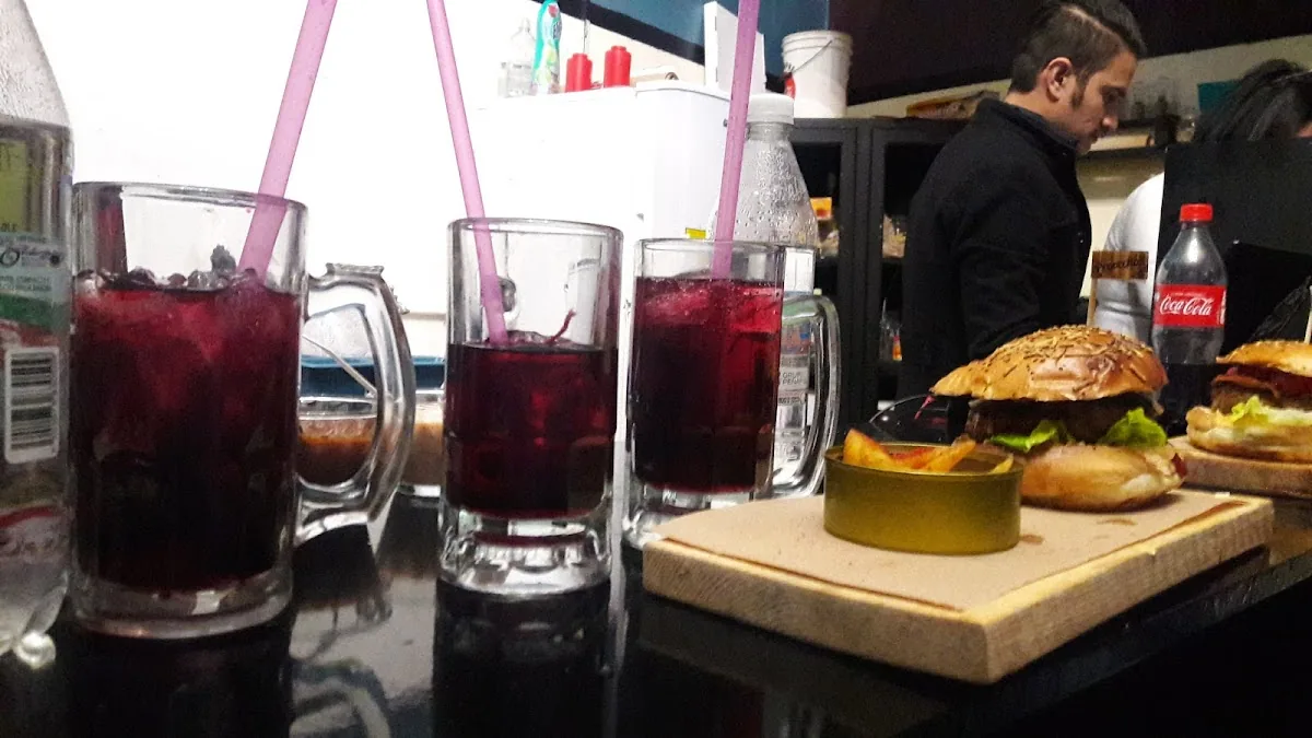 El Estadio Sports Bar gallery 2