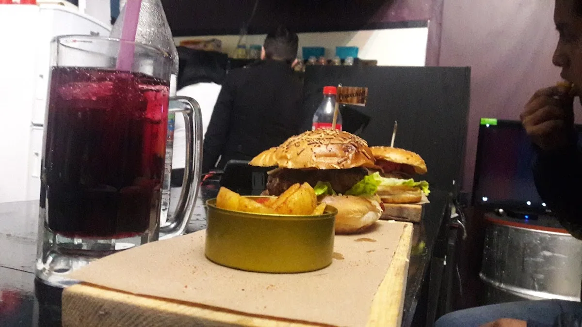 El Estadio Sports Bar gallery 3