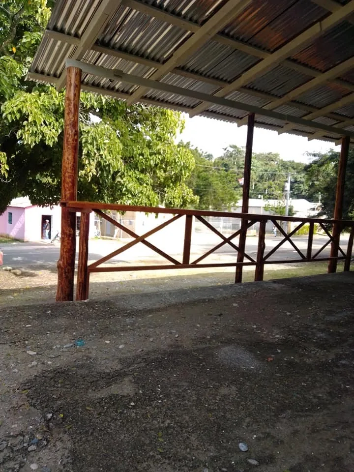 La Tienda Sports Bar gallery 3