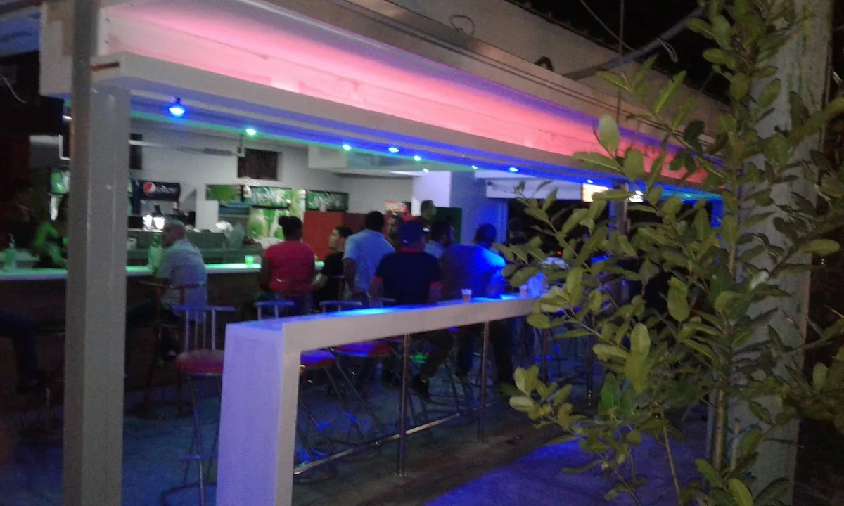 Partners Sport Bar gallery 2