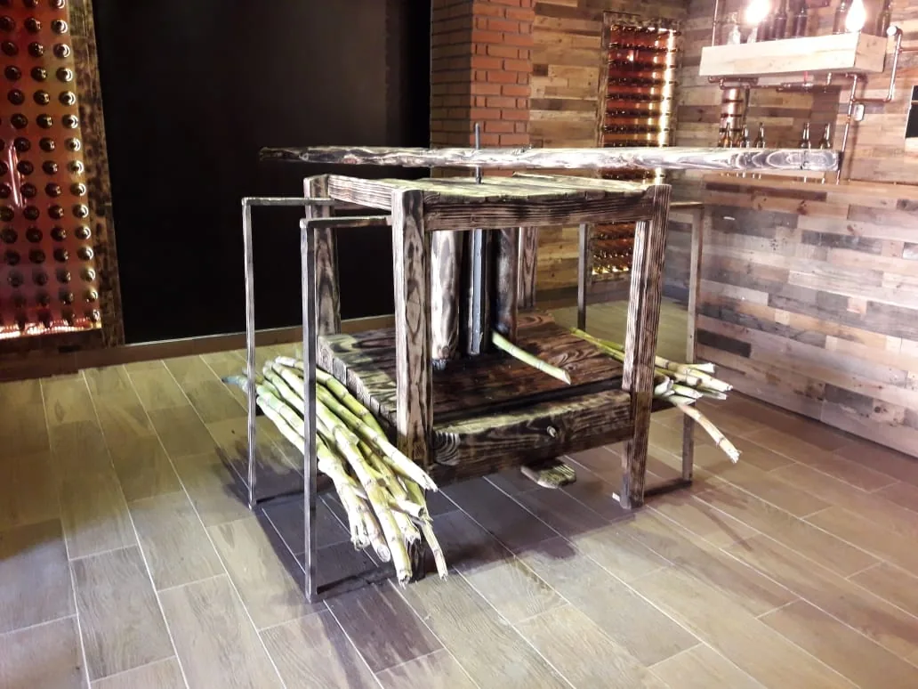Huracan Sport Bar y Bodega gallery 3