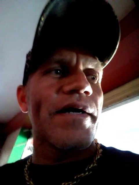 Adames Sport Bar gallery 3