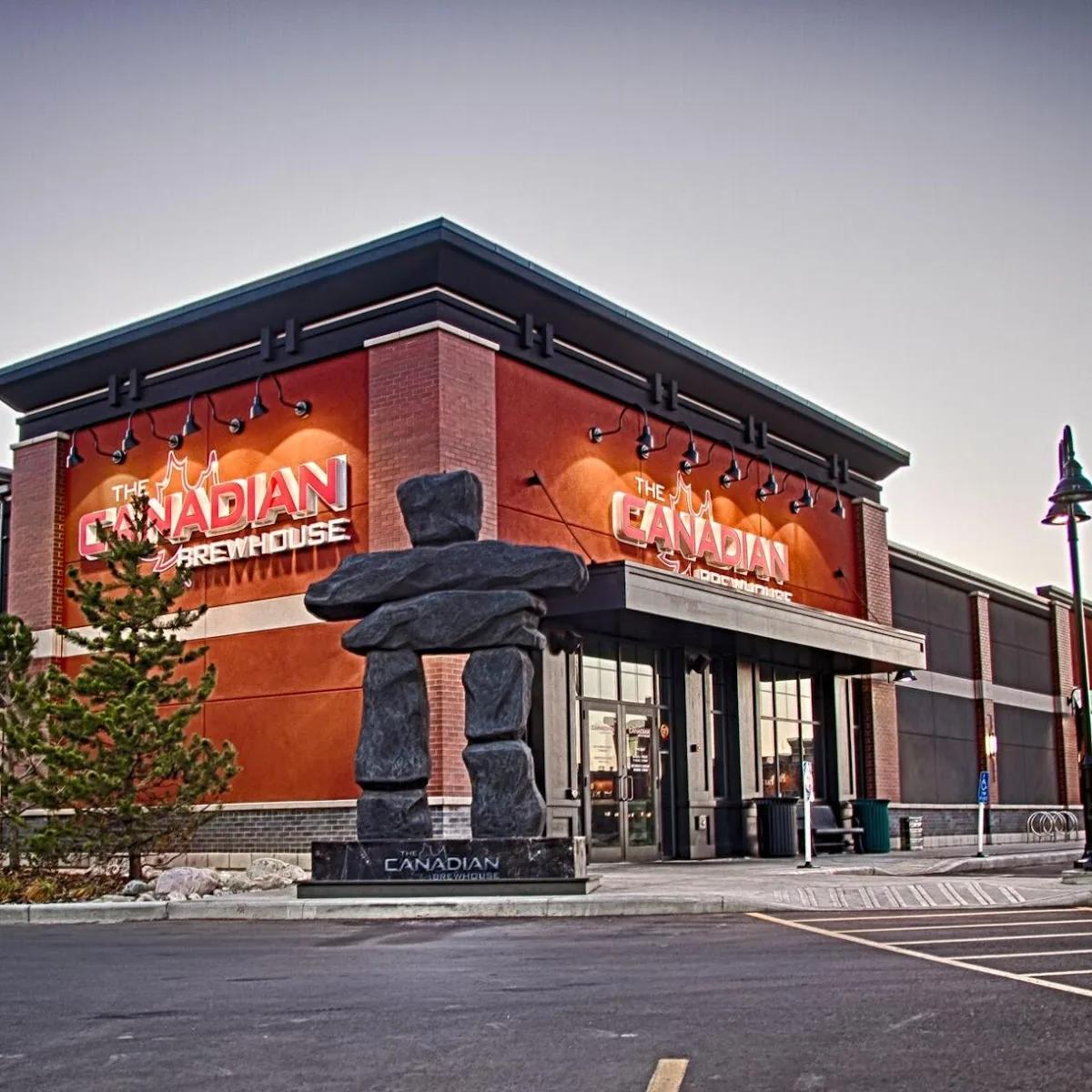 The Canadian Brewhouse (Cochrane) — 11 Bow St #3, Cochrane, AB T4C 2N1, Canada