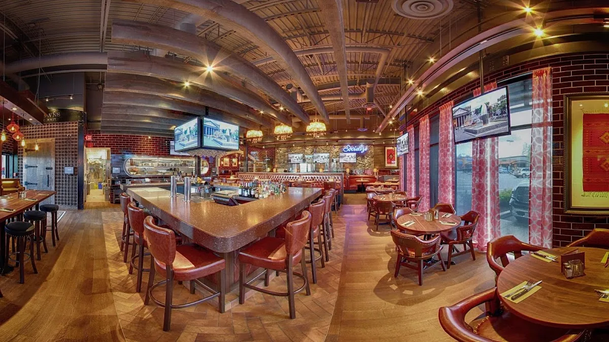 Browns Socialhouse Nanaimo North gallery 2