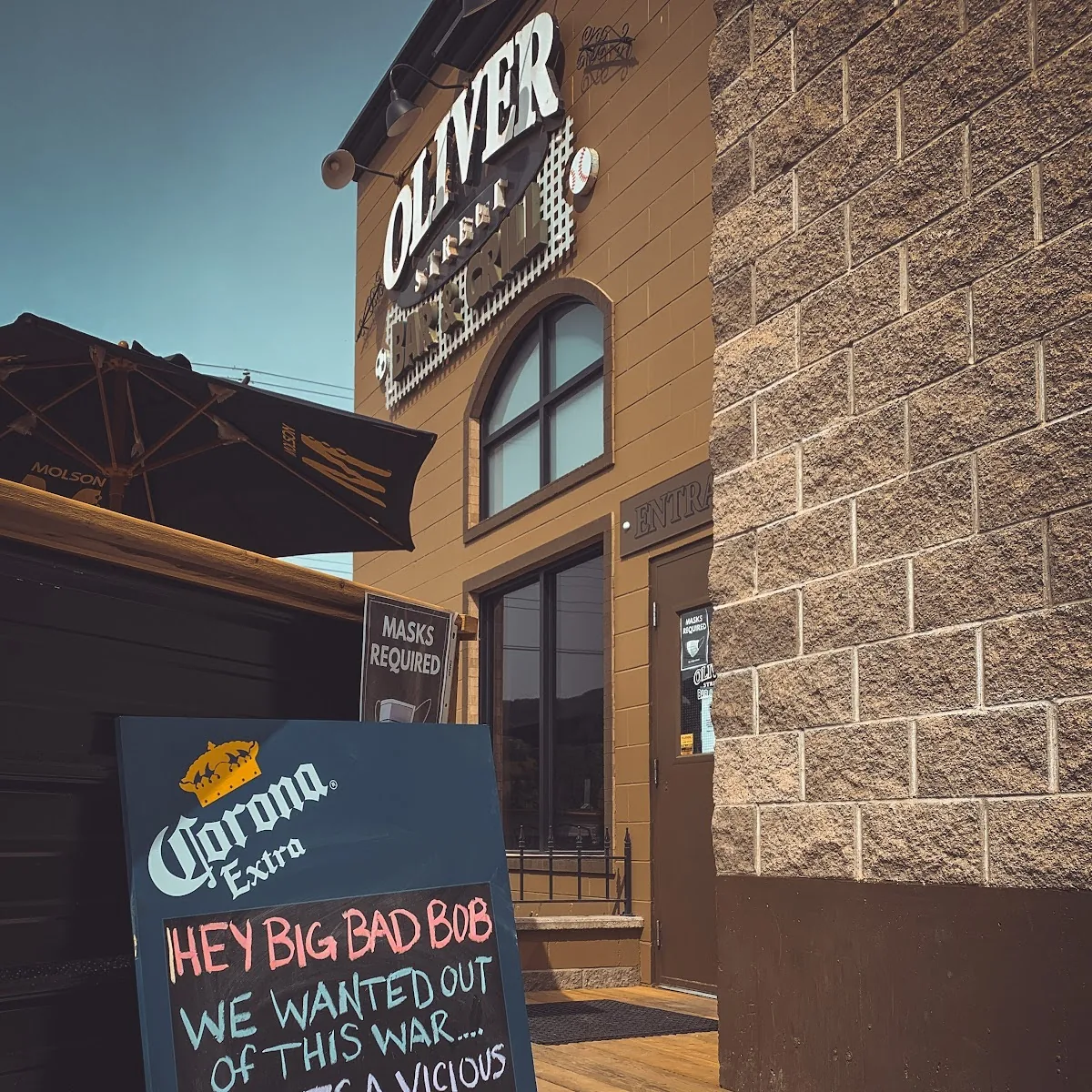 Oliver Street Bar & Grill — 23 Oliver St, Williams Lake, BC V2G 1L6, Canada