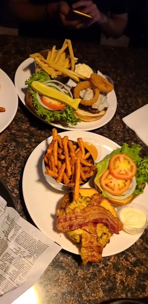Smitty’s Restaurant & Lounge – Winnipeg 580 Pembina gallery 2