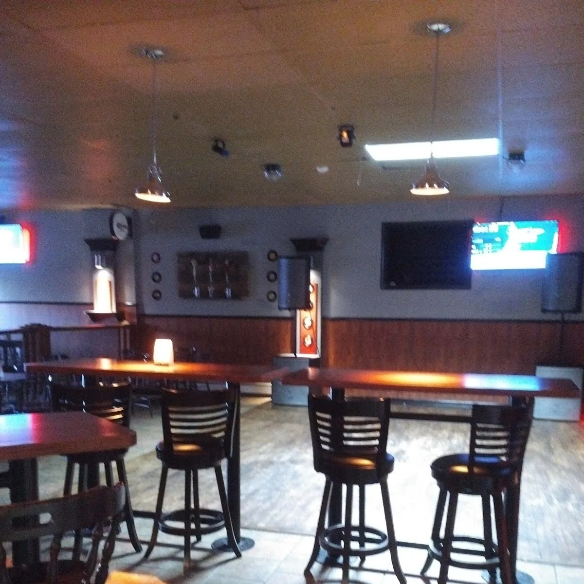 Real Bar — 4 Andrew St, Campbellton, NB E3N 2A6, Canada