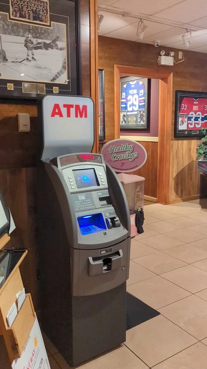 The Bigs Ultimate Sports Grill gallery 3