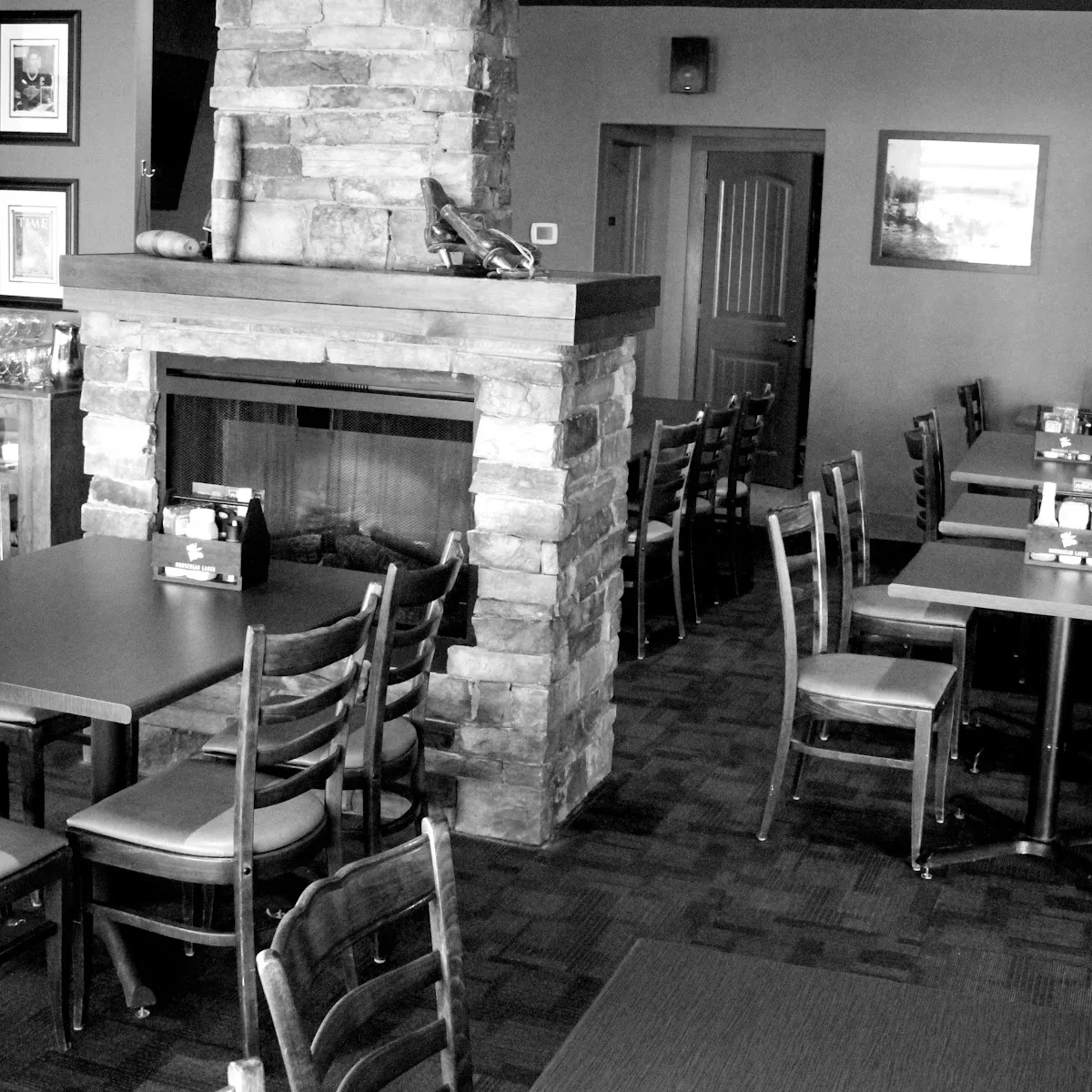 Millstone Public House Dartmouth — 250 Baker Dr, Dartmouth, NS B2W 6L4, Canada