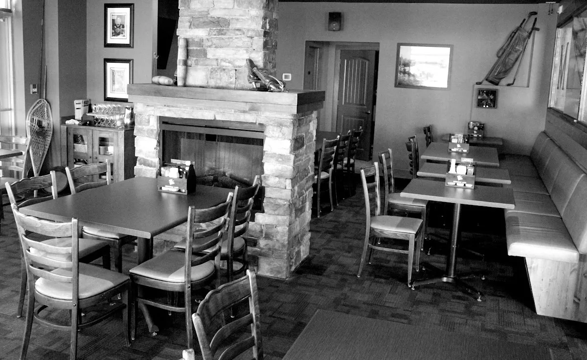 Millstone Public House Dartmouth gallery 2