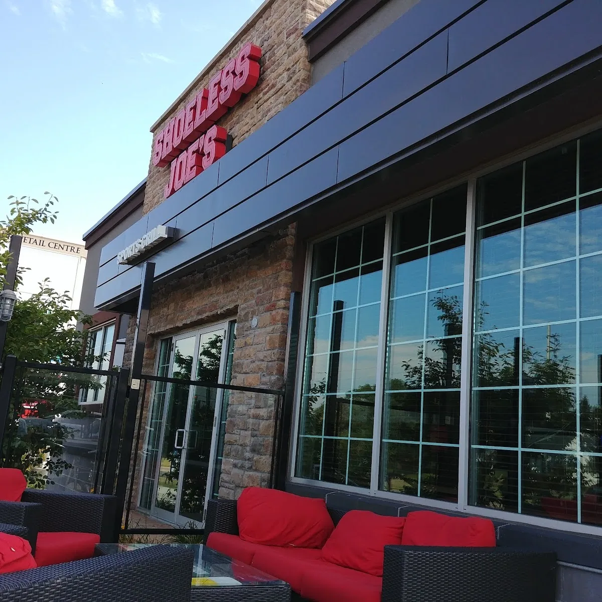 Shoeless Joe’s Sports Grill — 283 Kingston Rd E, Ajax, ON L1Z 0K5, Canada