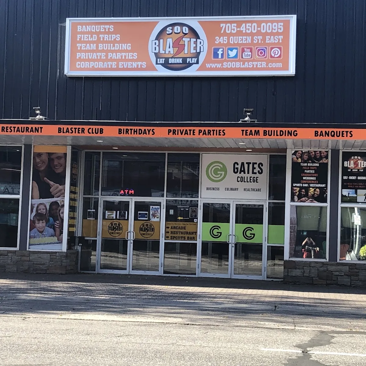 SOO Blaster — 345 Queen St E, Sault Ste. Marie, ON P6A 1Z2, Canada