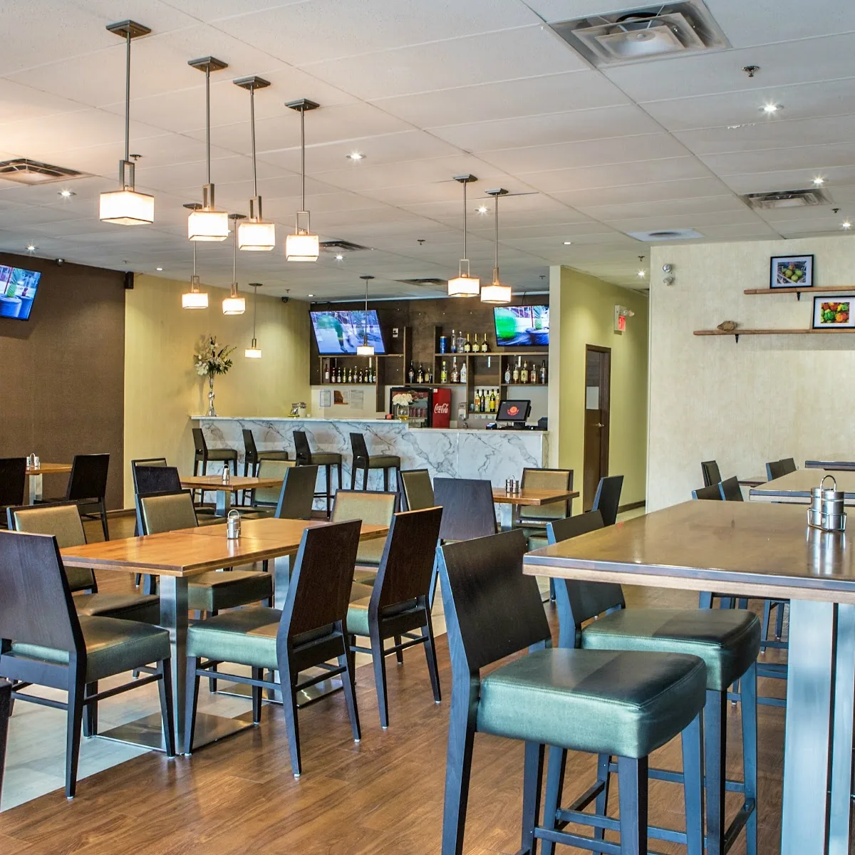 Xaymaca Restaurant — 30 Kennedy Rd S, Brampton, ON L6W 3E2, Canada