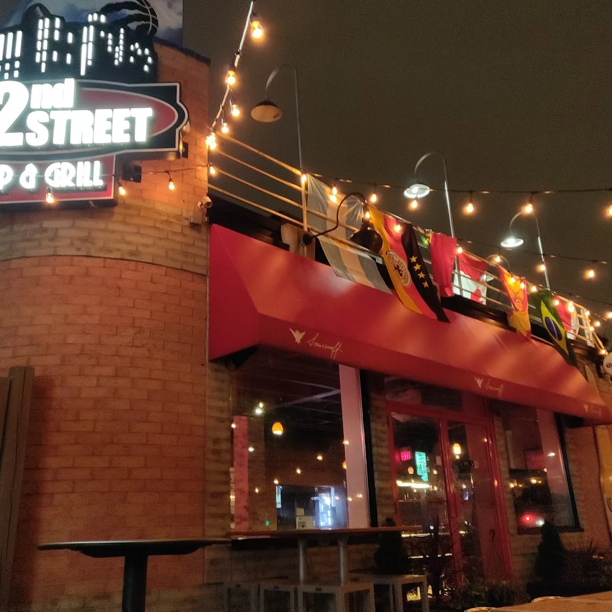 52nd Street Tap & Grill — 30A Kennedy Rd S, Brampton, ON L6W 3W2, Canada