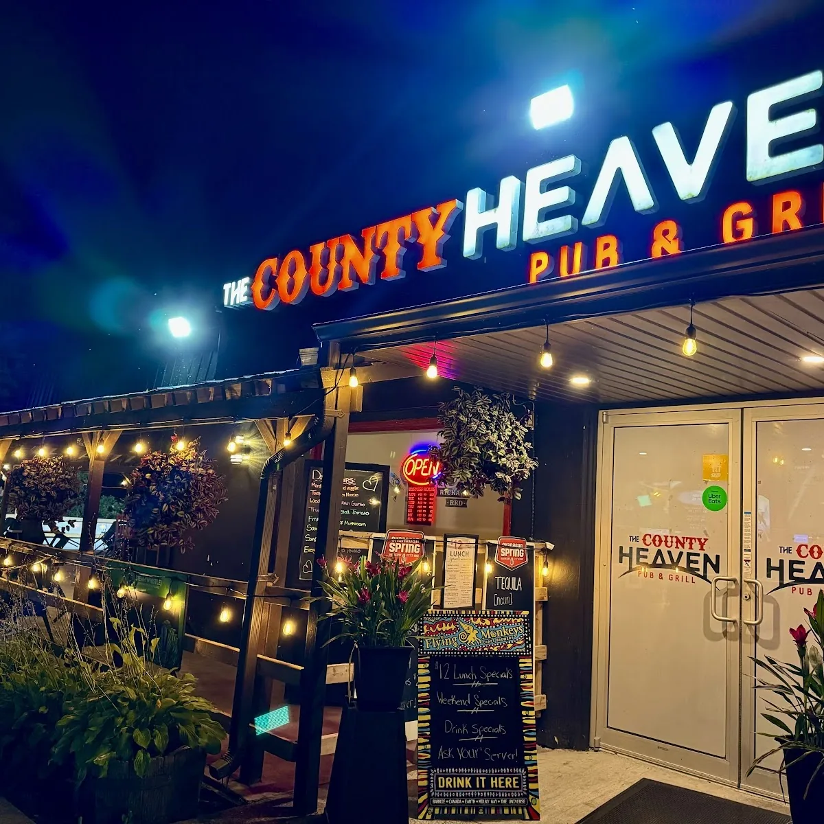The County Heaven Pub — 426 King St E, Cobourg, ON K9A 1M3, Canada