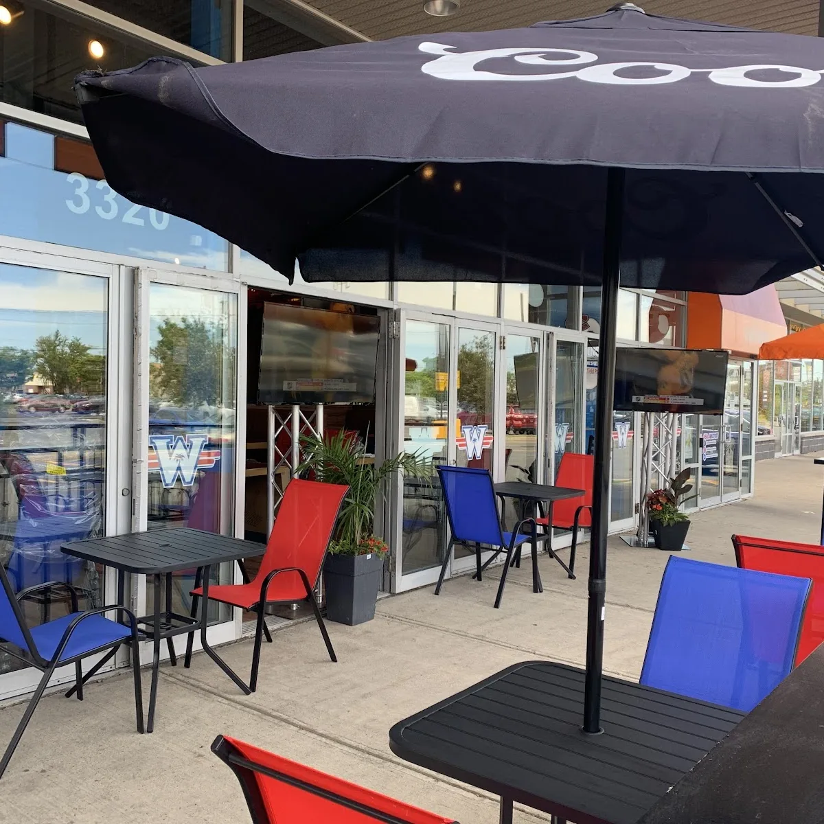 Wild Wing Brasserie Sportive Greenfield Park — 3320 Taschereau Blvd, Greenfield Park, Quebec J4V 2H6, Canada