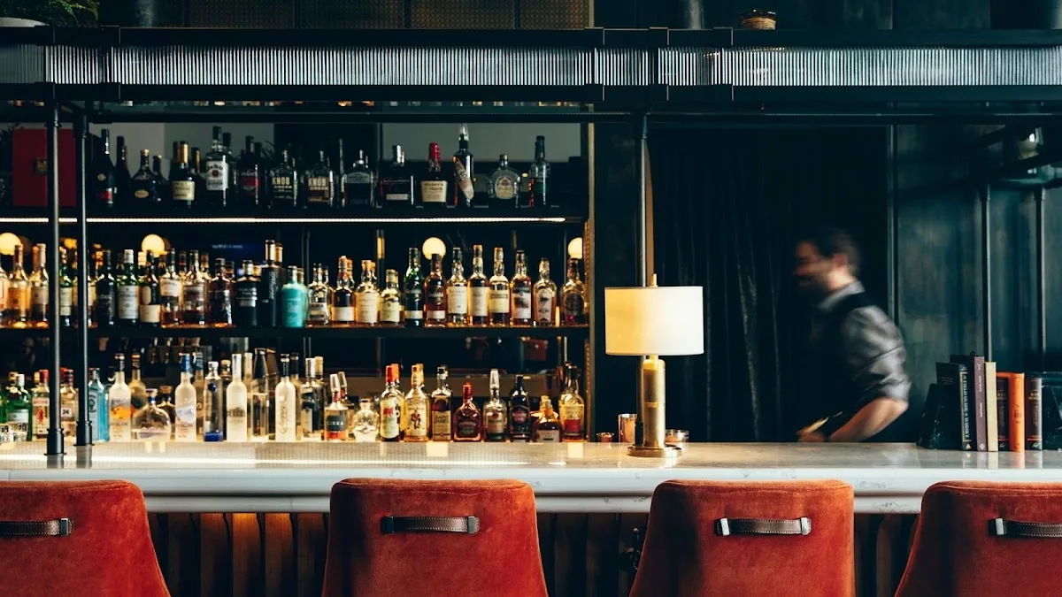 AXE Lounge Bar gallery 2