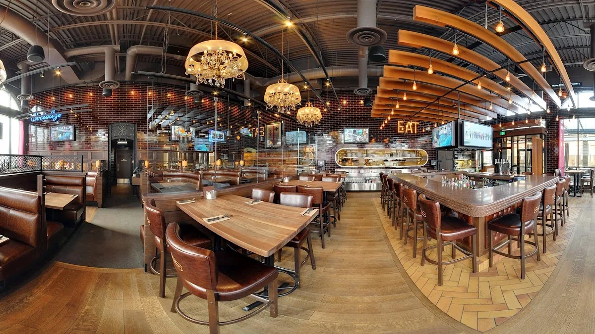 Browns Socialhouse Moose Jaw gallery 2