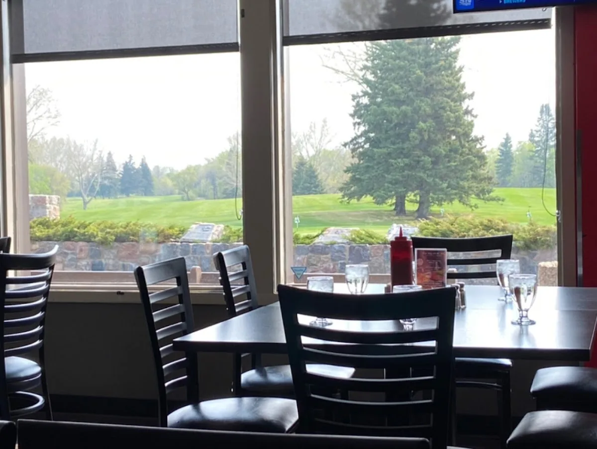 Rock & Iron Sports Bar gallery 2