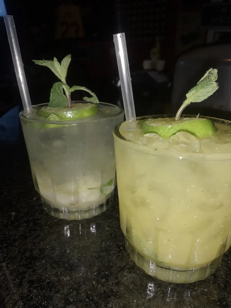 Fanatic Sport Bar gallery 3