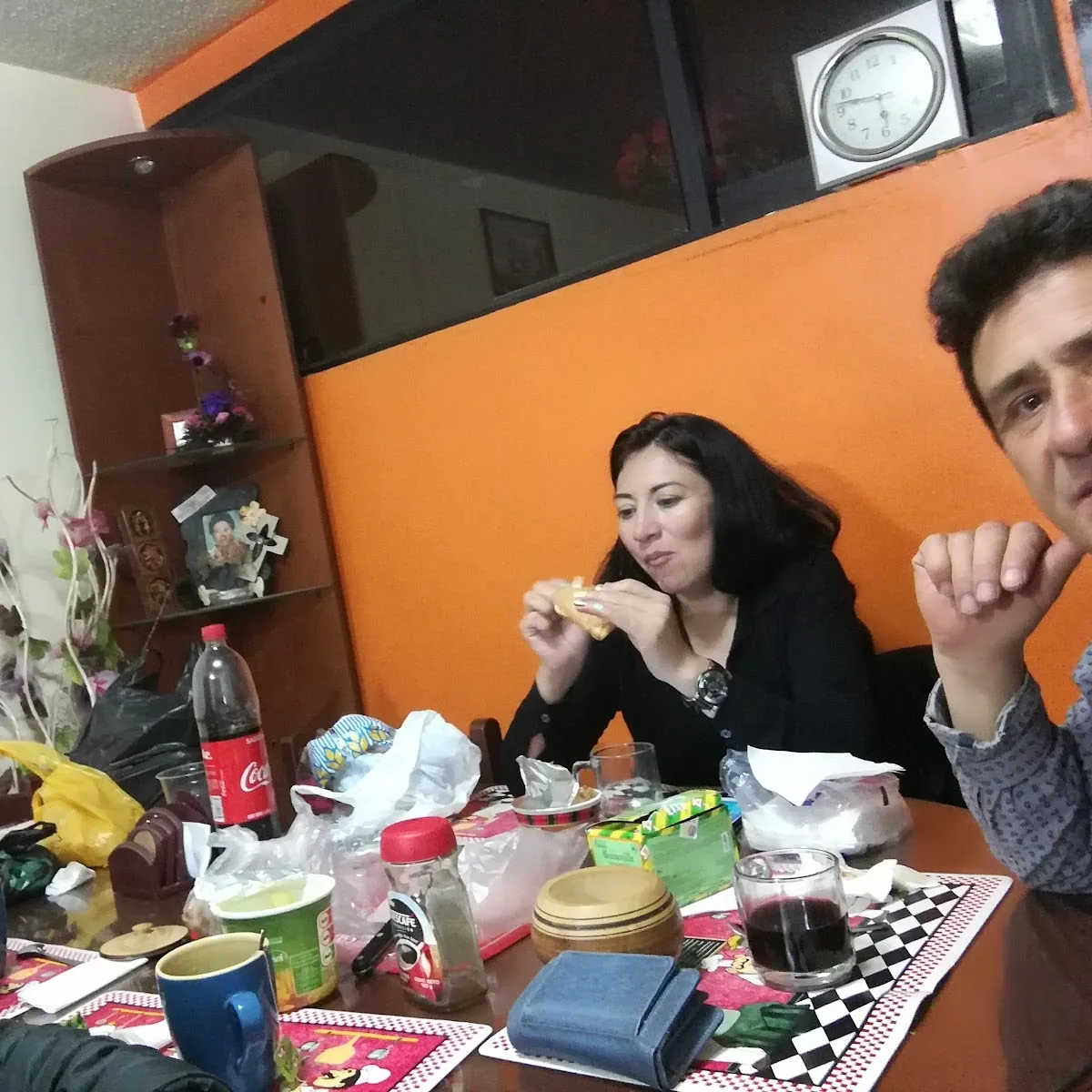 Ambrosia Greek Pub – Bistro — Q949+WFQ, Ambato 180101, Ecuador