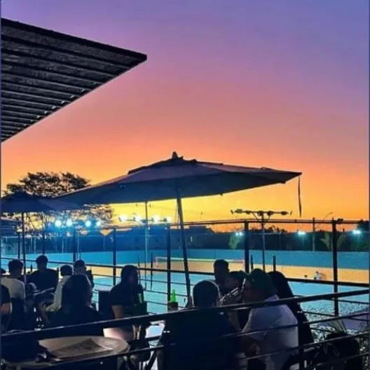 Black Sports Bar gallery 3