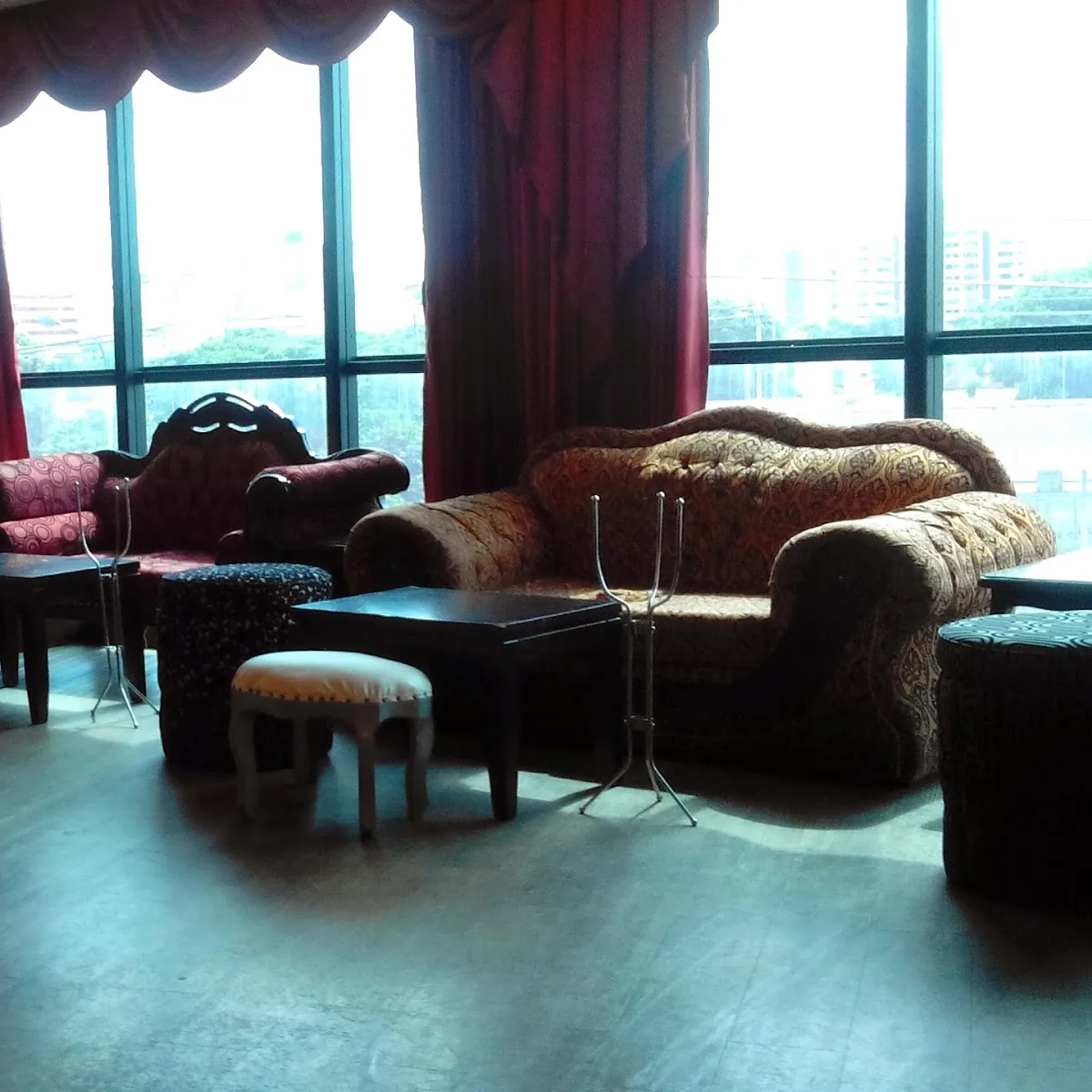 Stadium Sport Bar — piso 1, CC. Los Pru00f3ceres, local #4 Av. Venezuela, Barquisimeto 3001, Lara, Venezuela