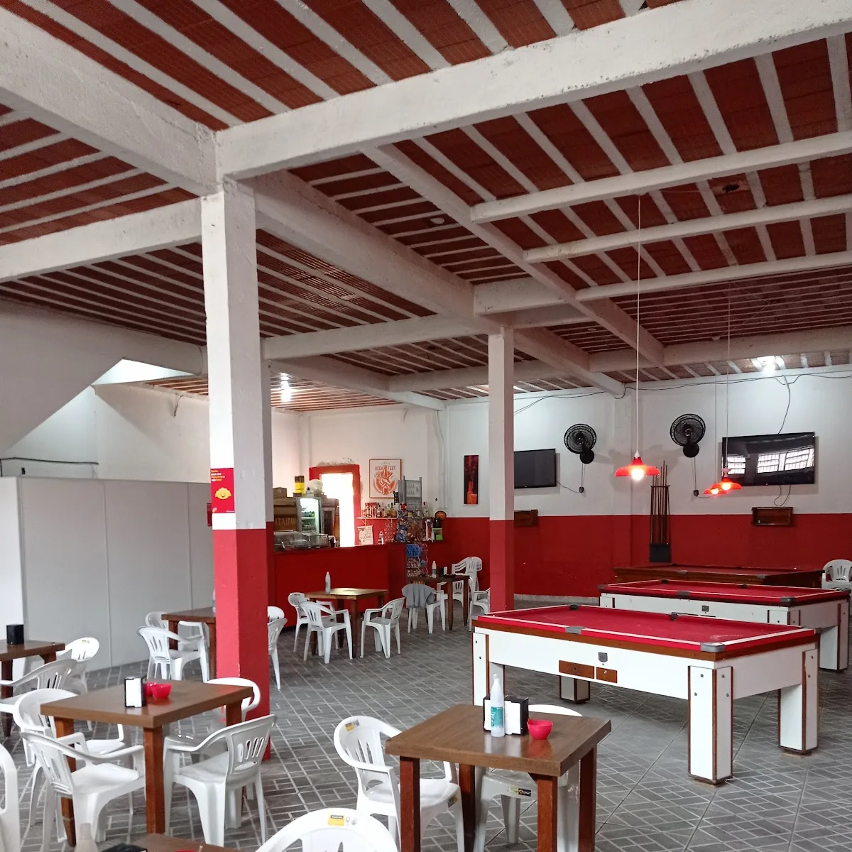 Bola da Vez Snooker Bar BM — Avenida Orlando Brandu00e3o, 406 - Ano Bom, Barra Mansa - RJ, 27323-450, Brazil