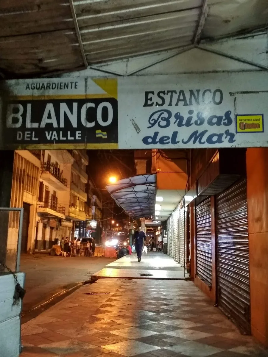 Estanco Brisas Del Mar gallery 3