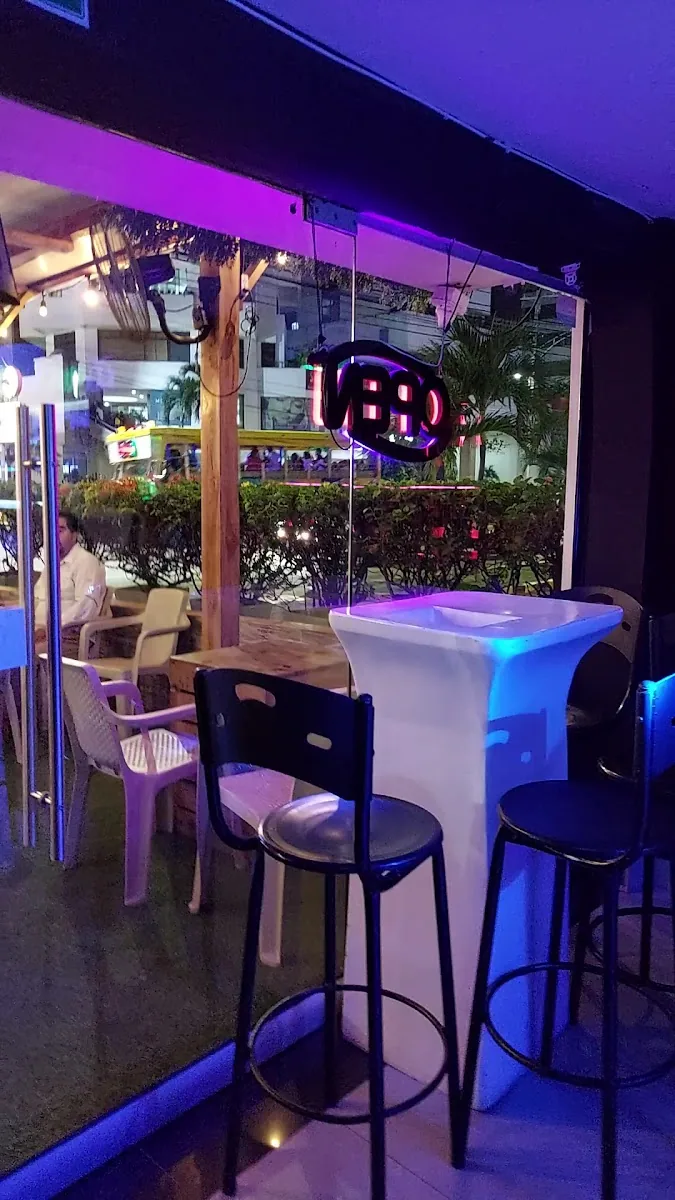 Orion Bar Lounge gallery 3