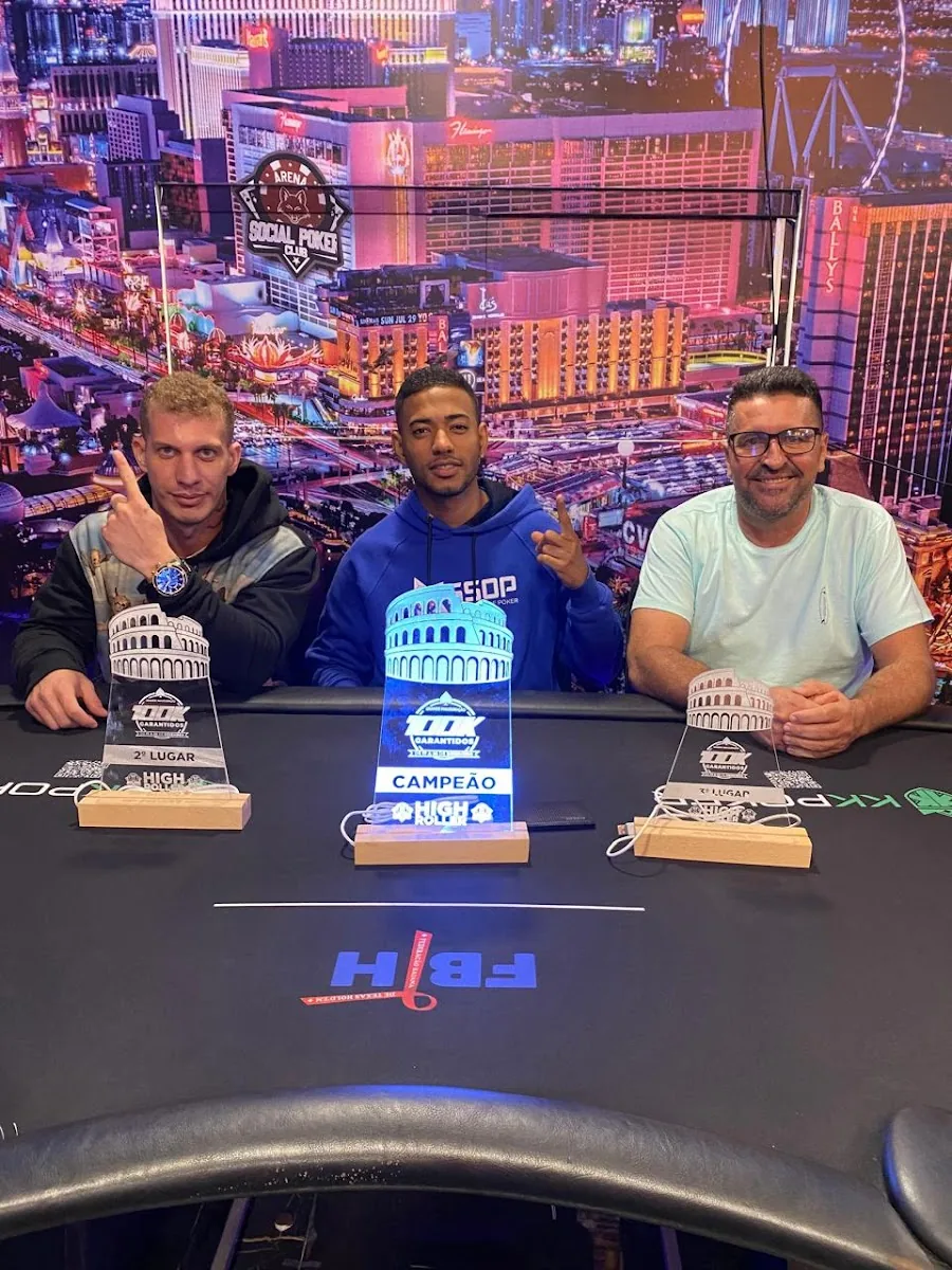 Ilha Poker Club gallery 2