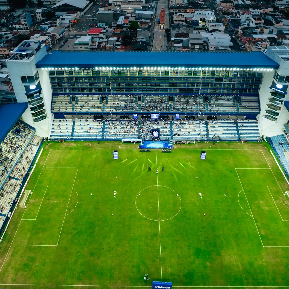 Suite Rugel Estadio George Capwell — Juan Pu00edo Montufar, y, Guayaquil 090101, Ecuador