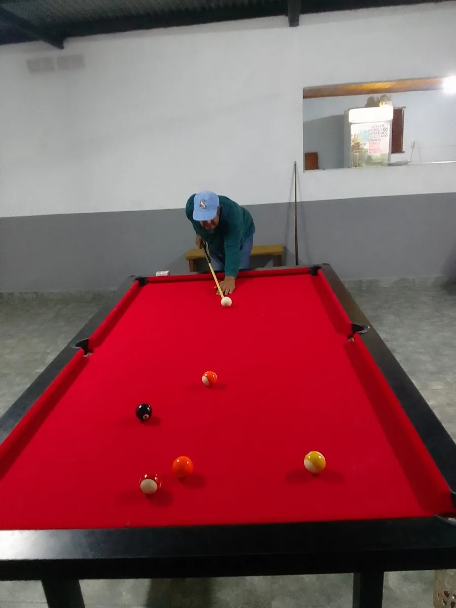 Bar pool JMV gallery 2