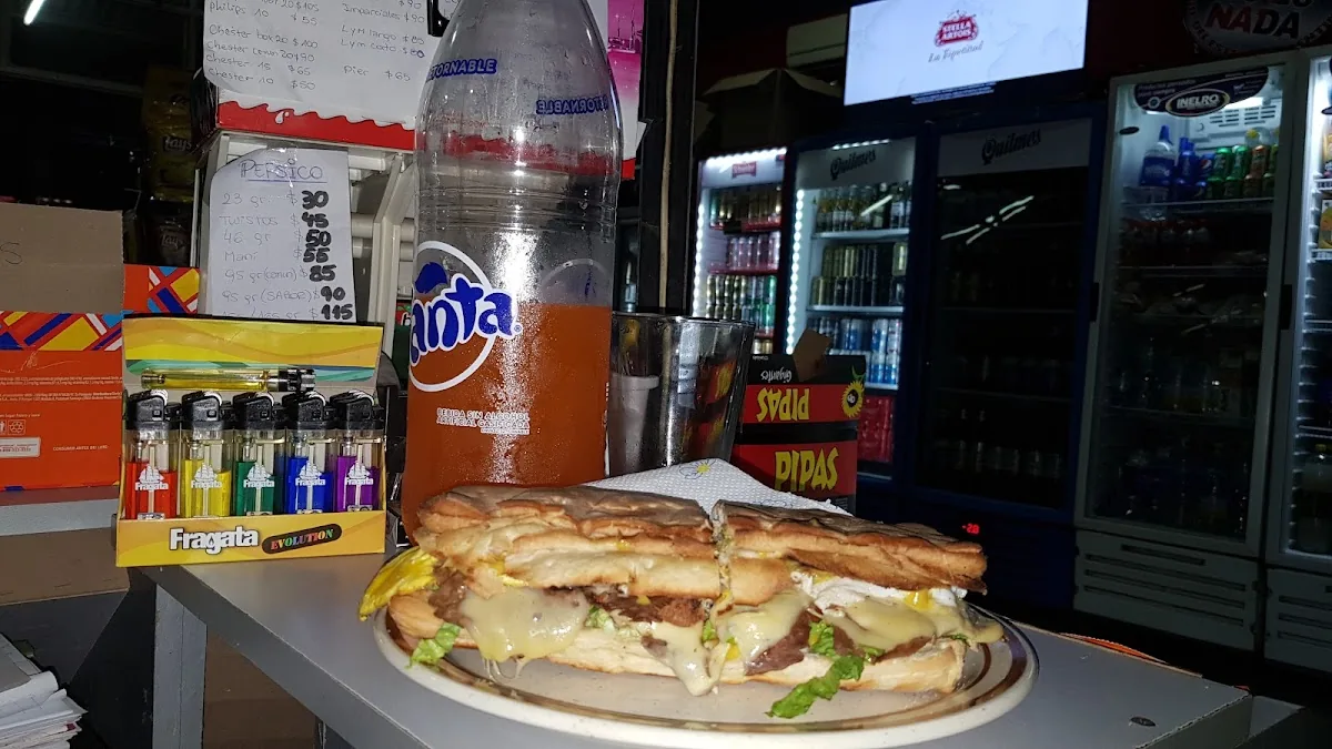 Bar Napoleón gallery 3