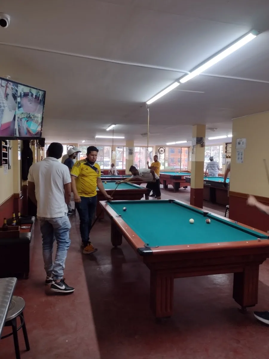 Billares el bolo gallery 3