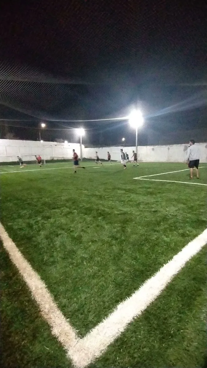 Caruzzos Society Campo de Futebol gallery 3