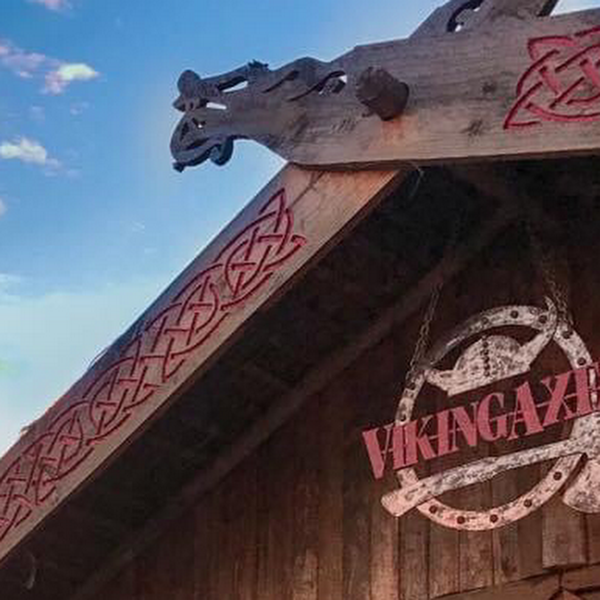 Viking Axes – Pub de Arremesso de Machado — R. Dr. Alberto Porto da Silveira, 80 - Nova Suiu00e7a, Nova Friburgo - RJ, 28616-368, Brazil