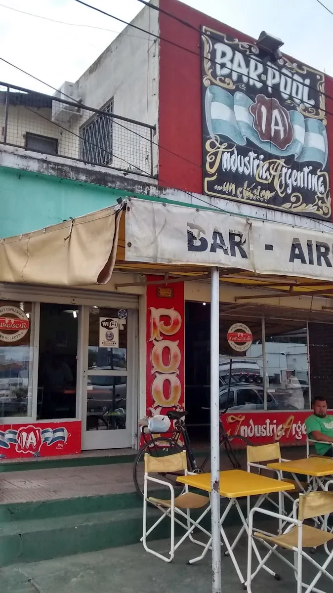 Bar Industria Argentina gallery 2
