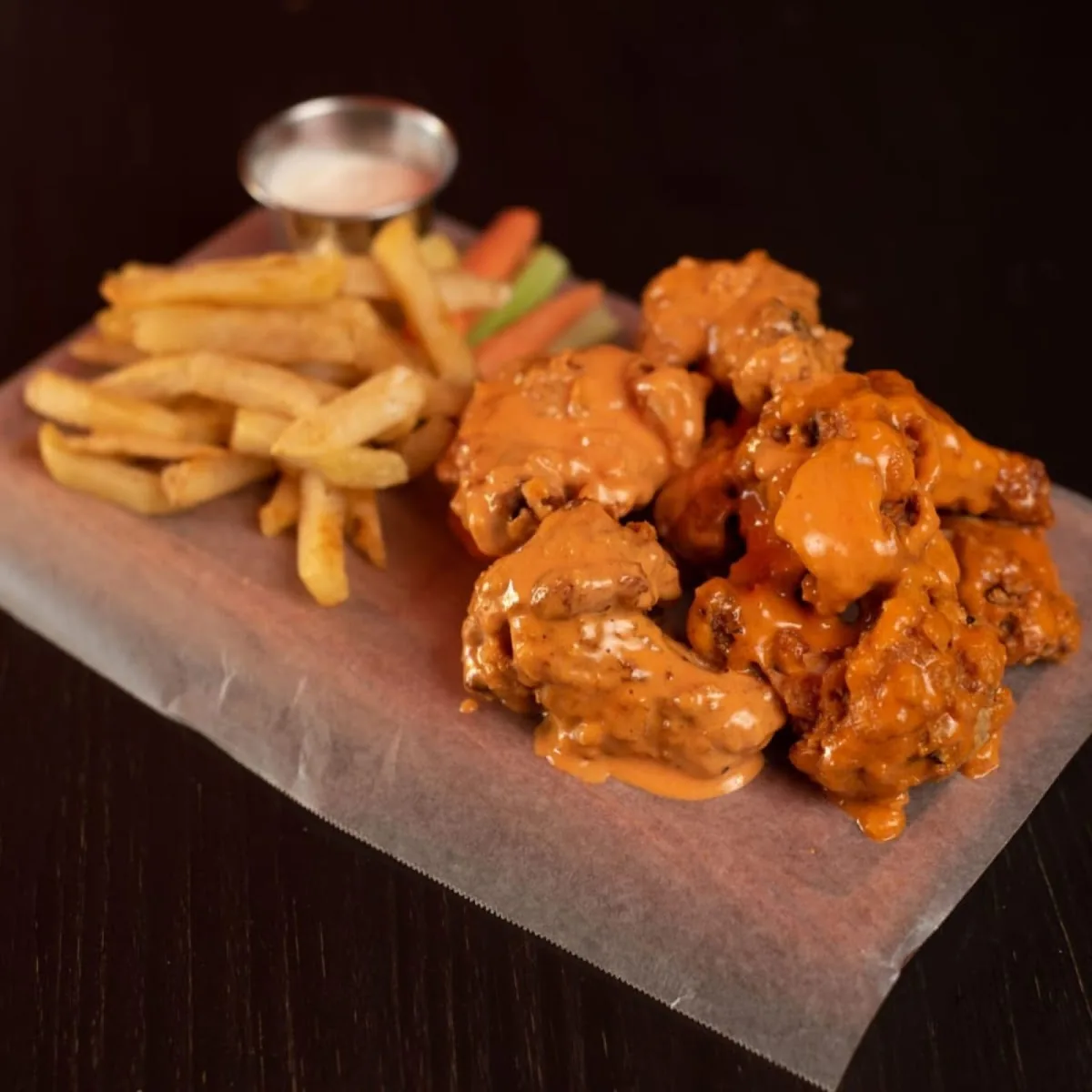 Sports & Wings gallery 2