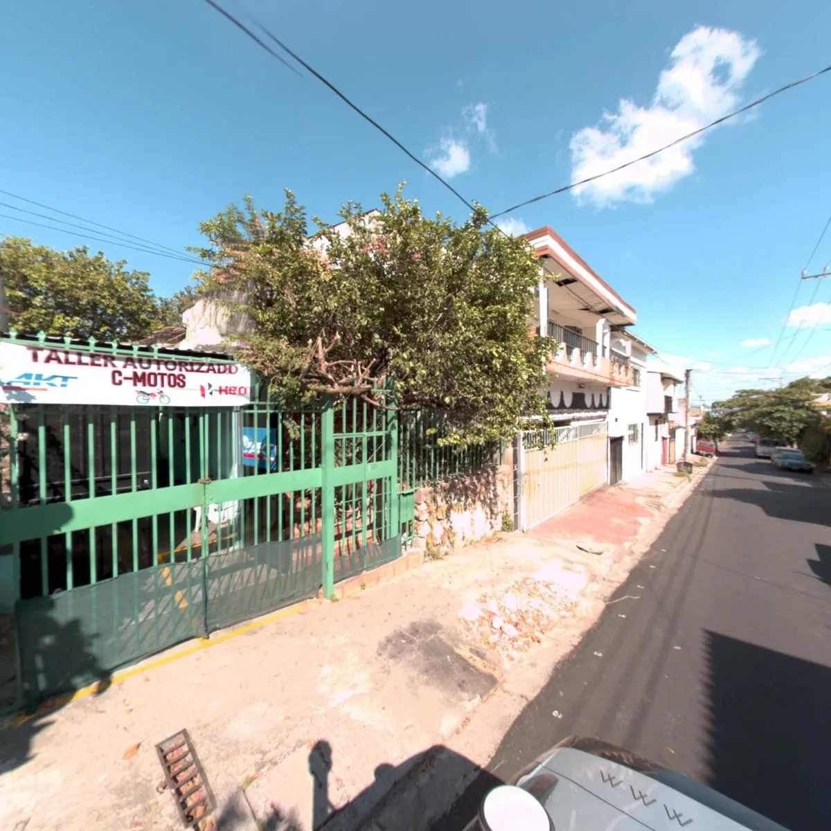 La Caldera 2.0 — 7u00b0 Ave. Norte, Nu00b0 1708, Col, Pasaje Layco, San Salvador, El Salvador